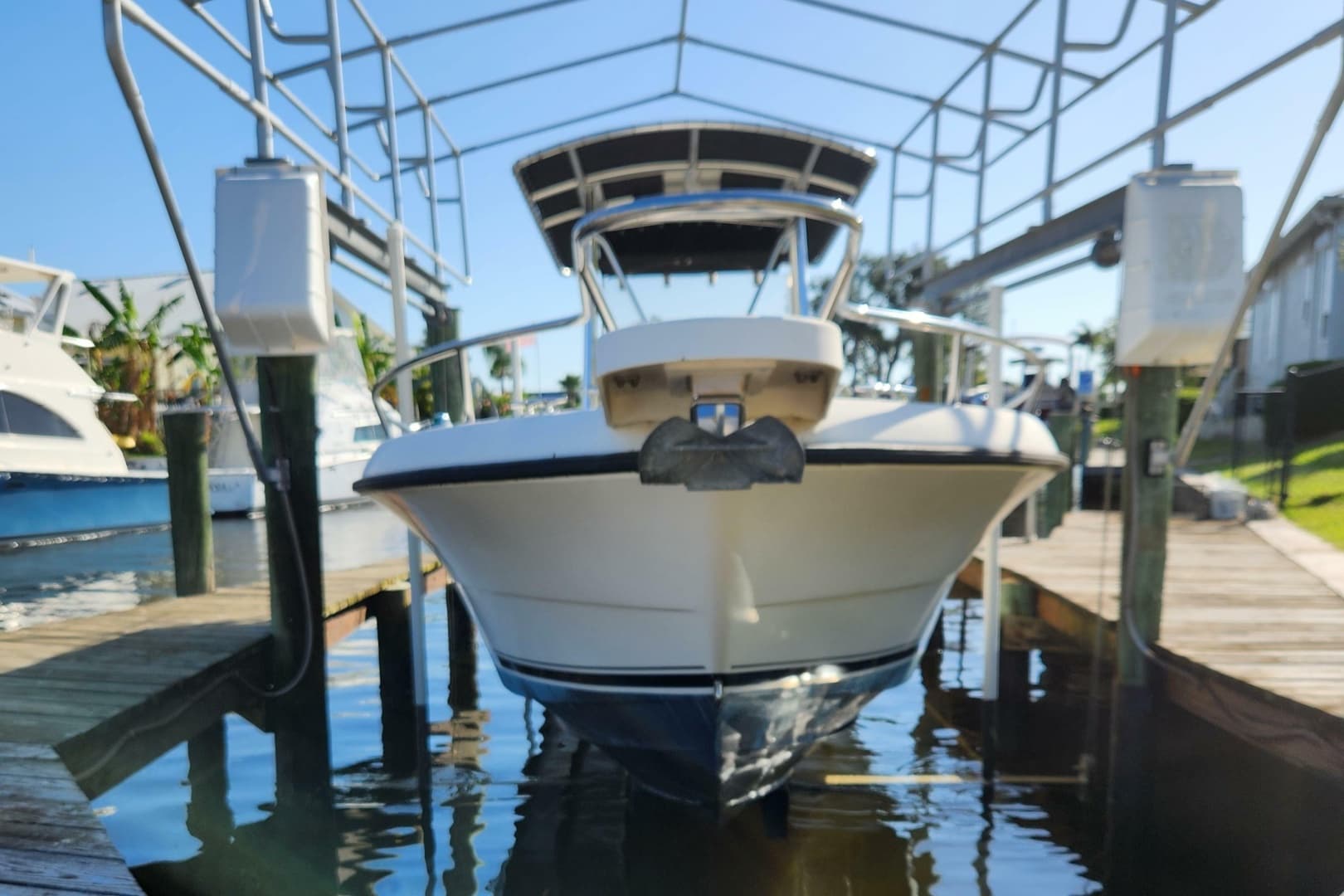 2004 Pursuit 2470 Center Console