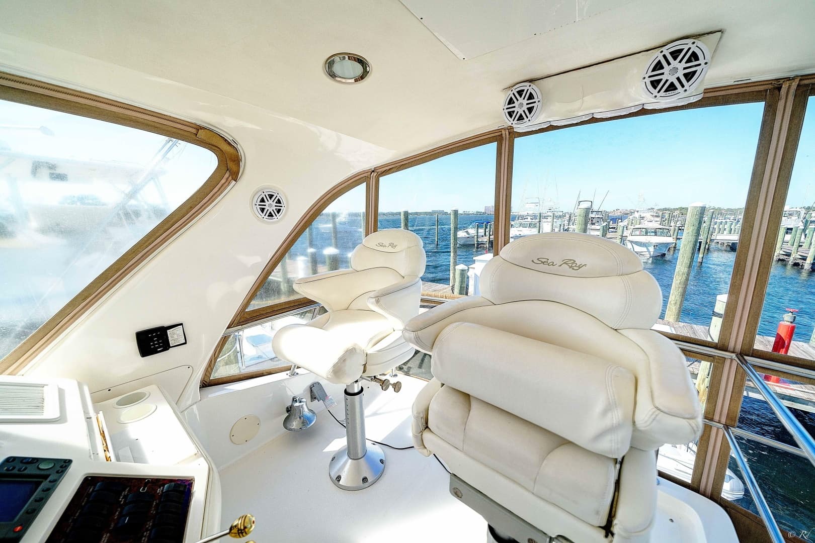 2004 Sea Ray 480 Sedan Bridge