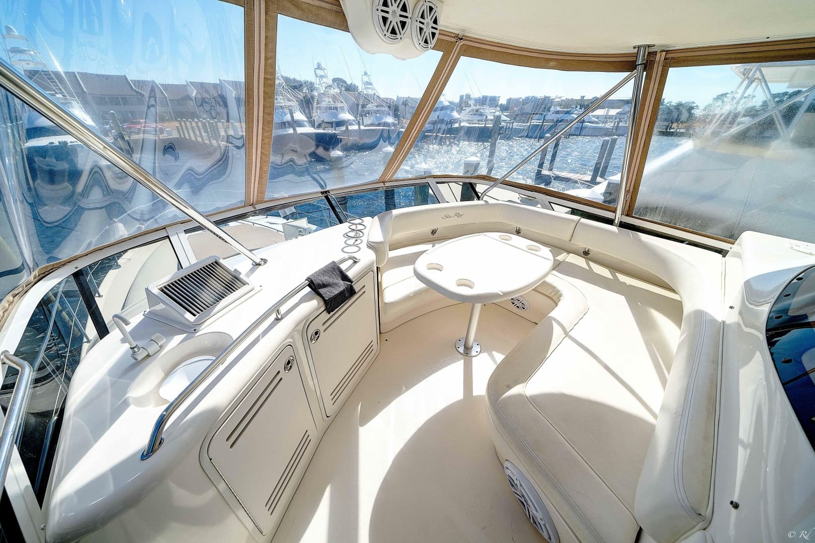 2004 Sea Ray 480 Sedan Bridge