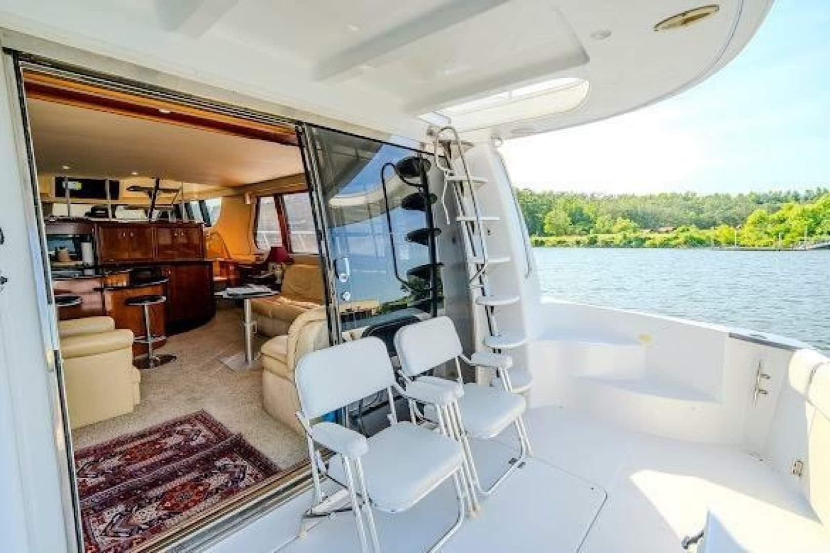 2003 Carver 570 Voyager Pilothouse