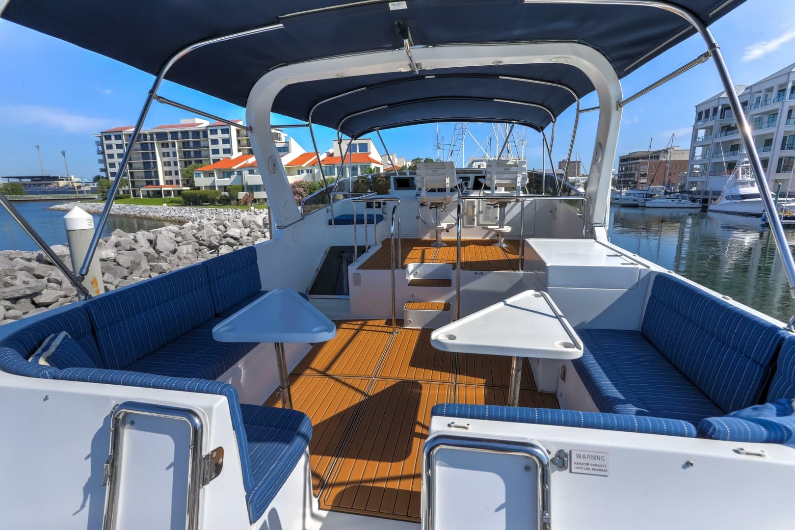 2003 Jefferson Pilothouse 57