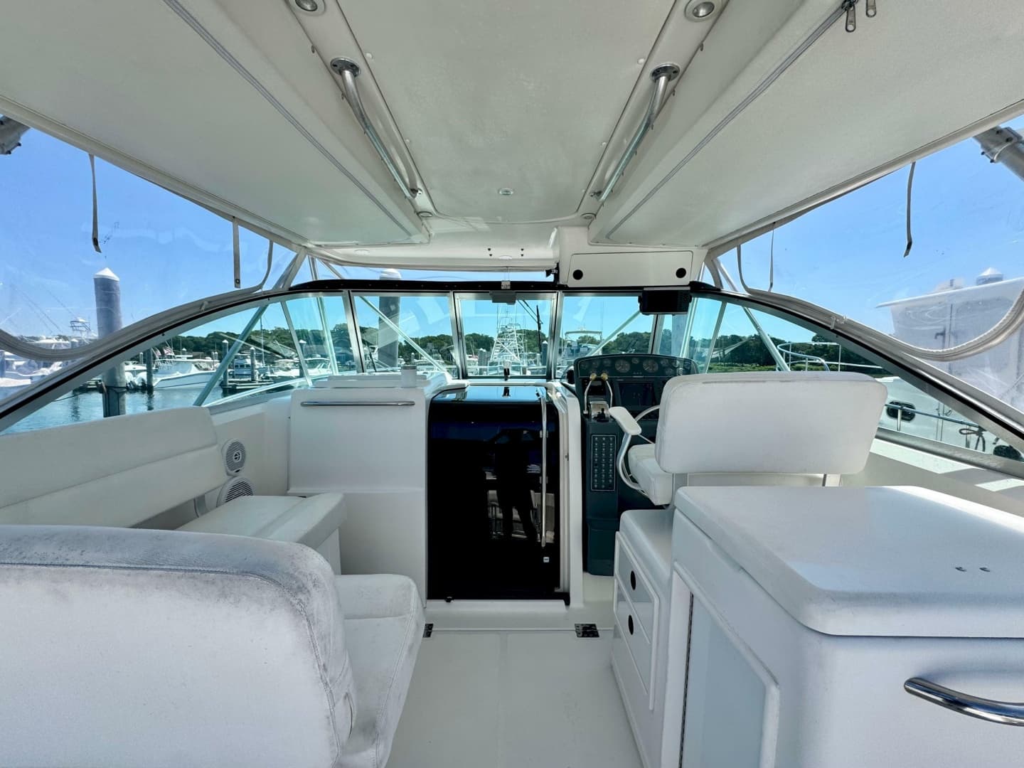 2003 Pursuit 3400 Express