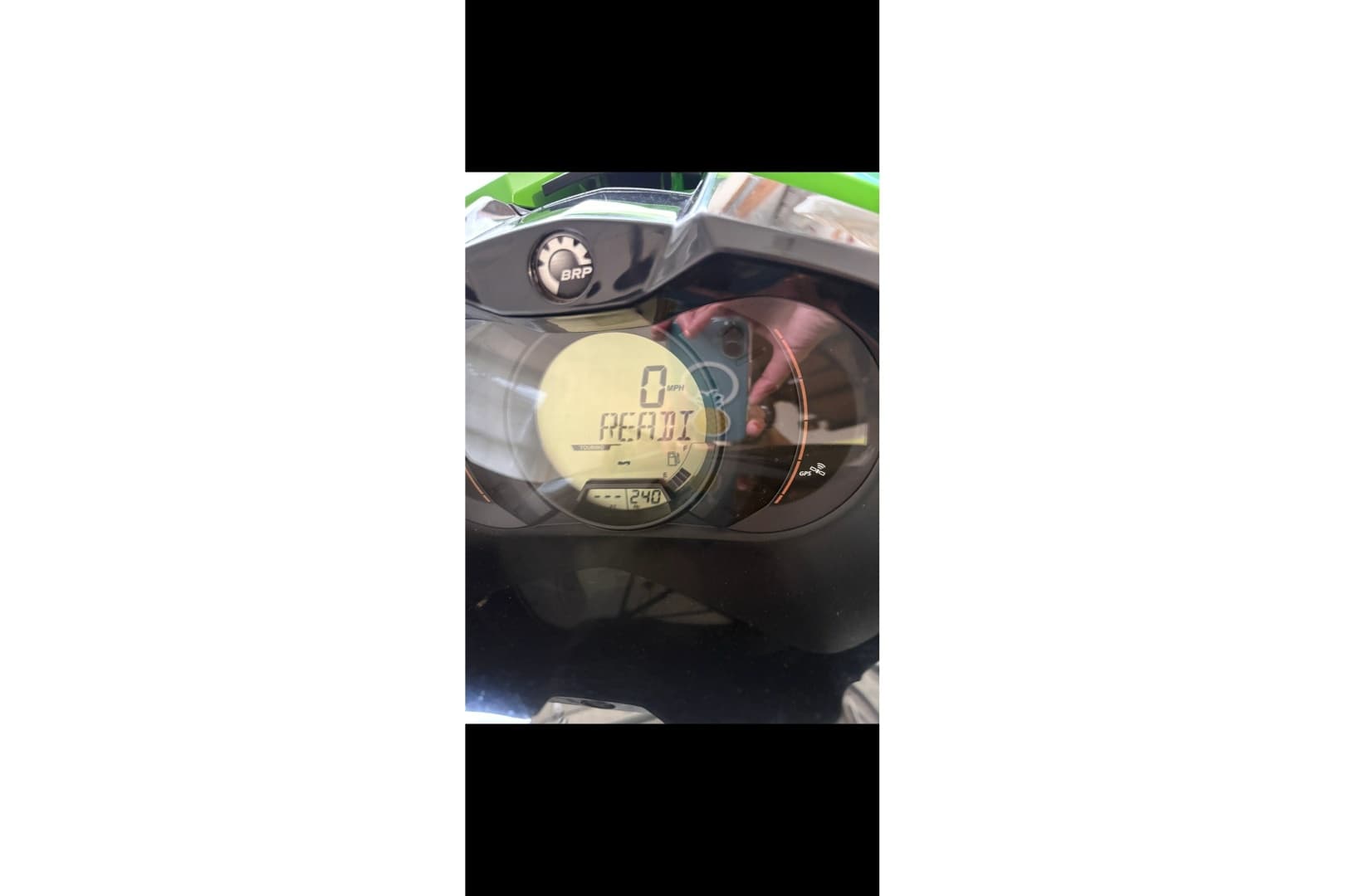 2003 Rinker Fiesta Vee 270