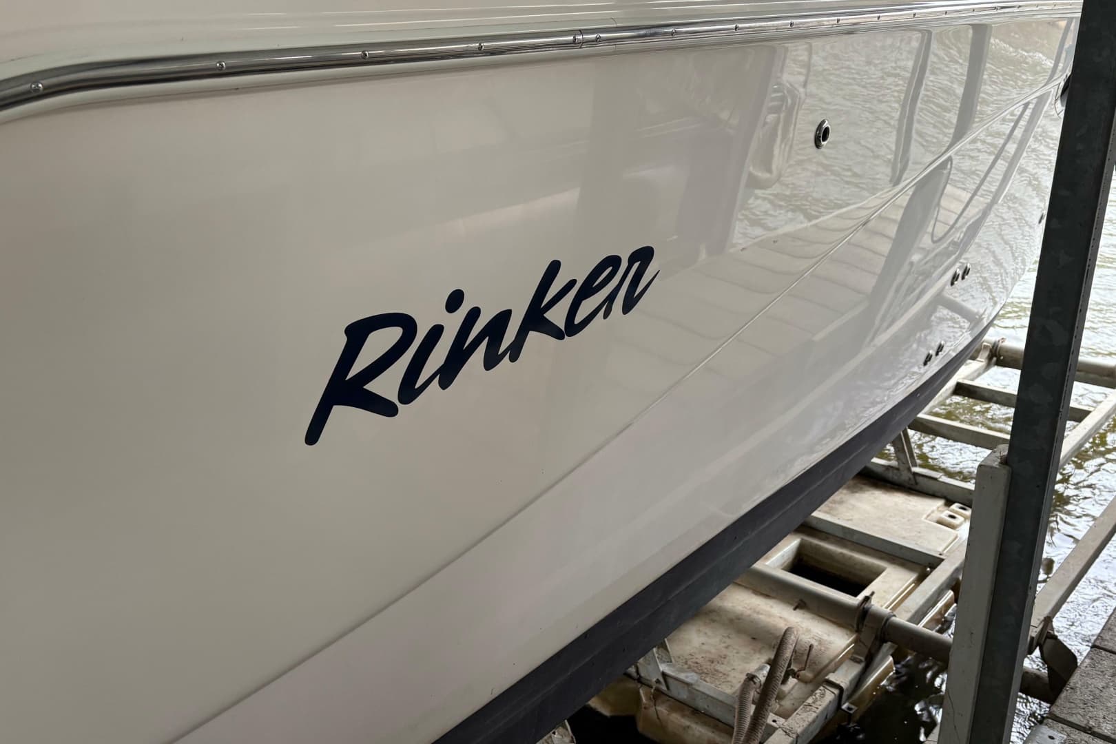 2003 Rinker Fiesta Vee 270