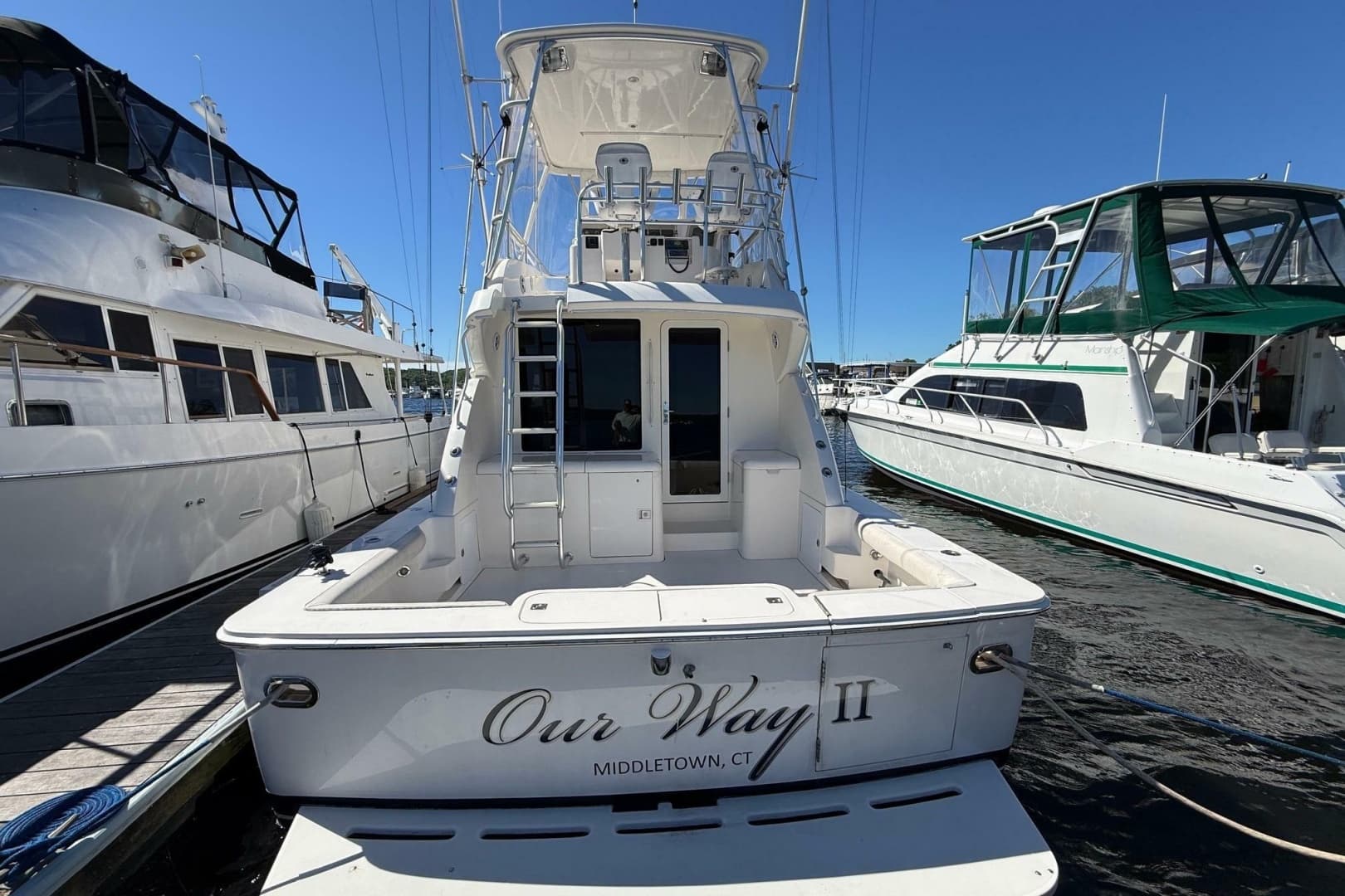 2002 Bertram 390 Convertible