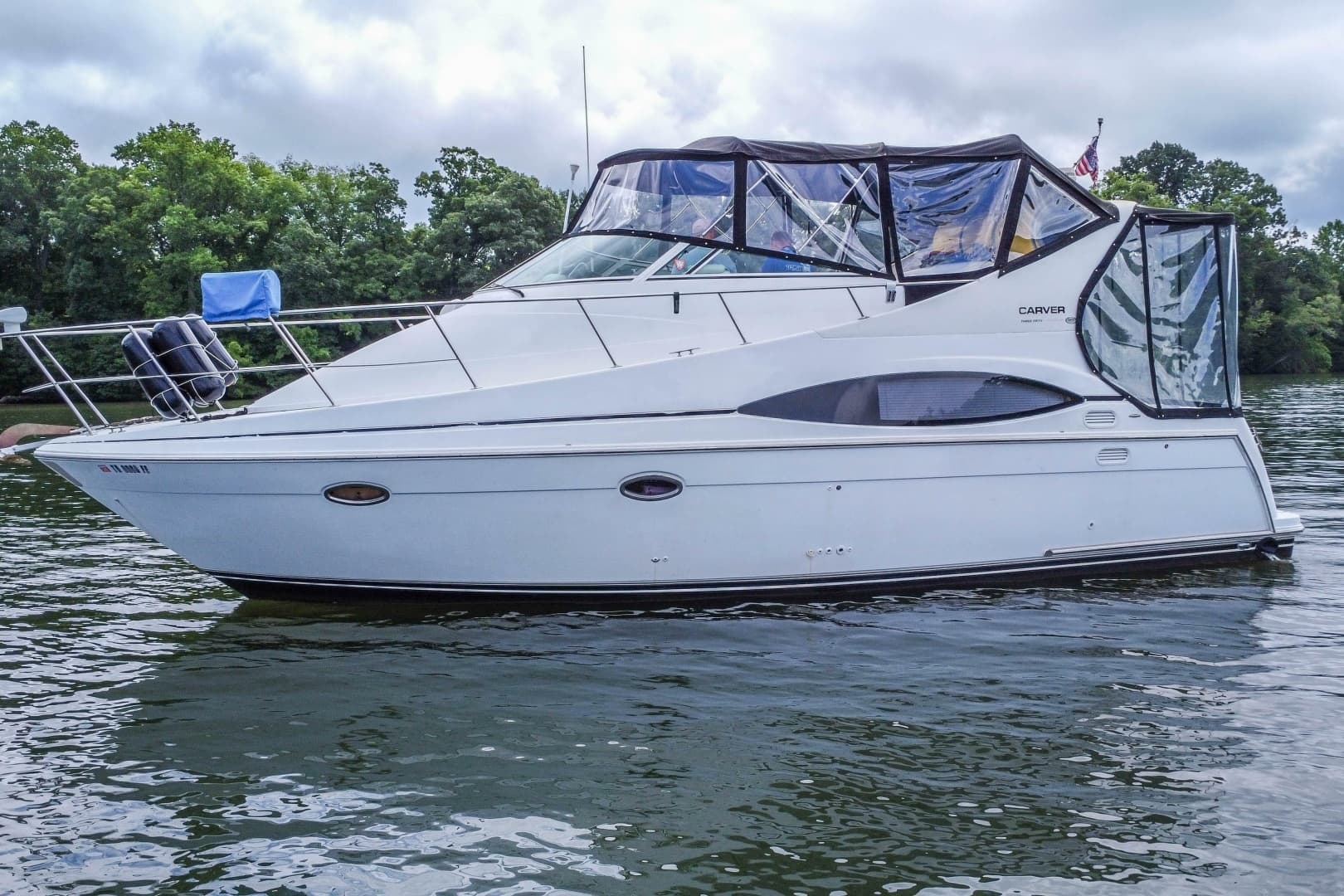 2002 Carver 350 Mariner