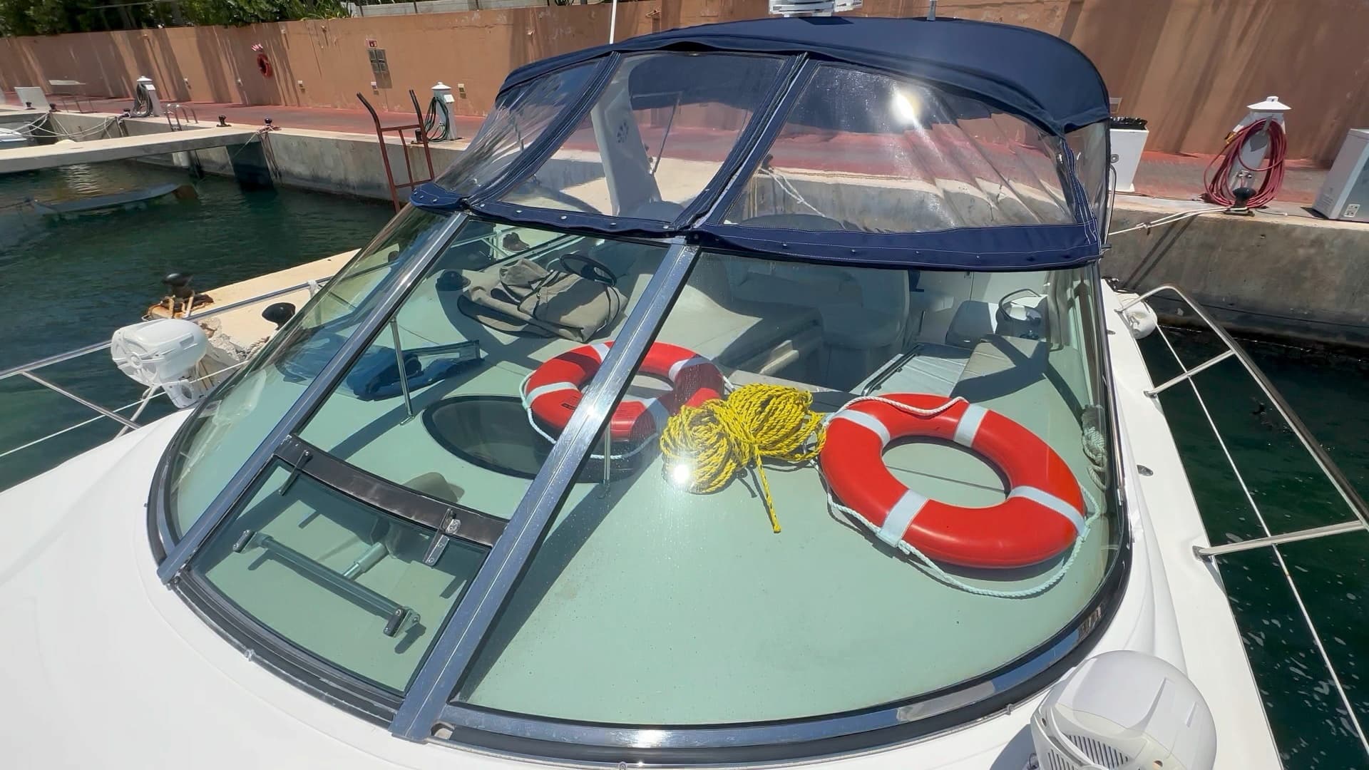 2002 Sea Ray 410 Express Cruiser