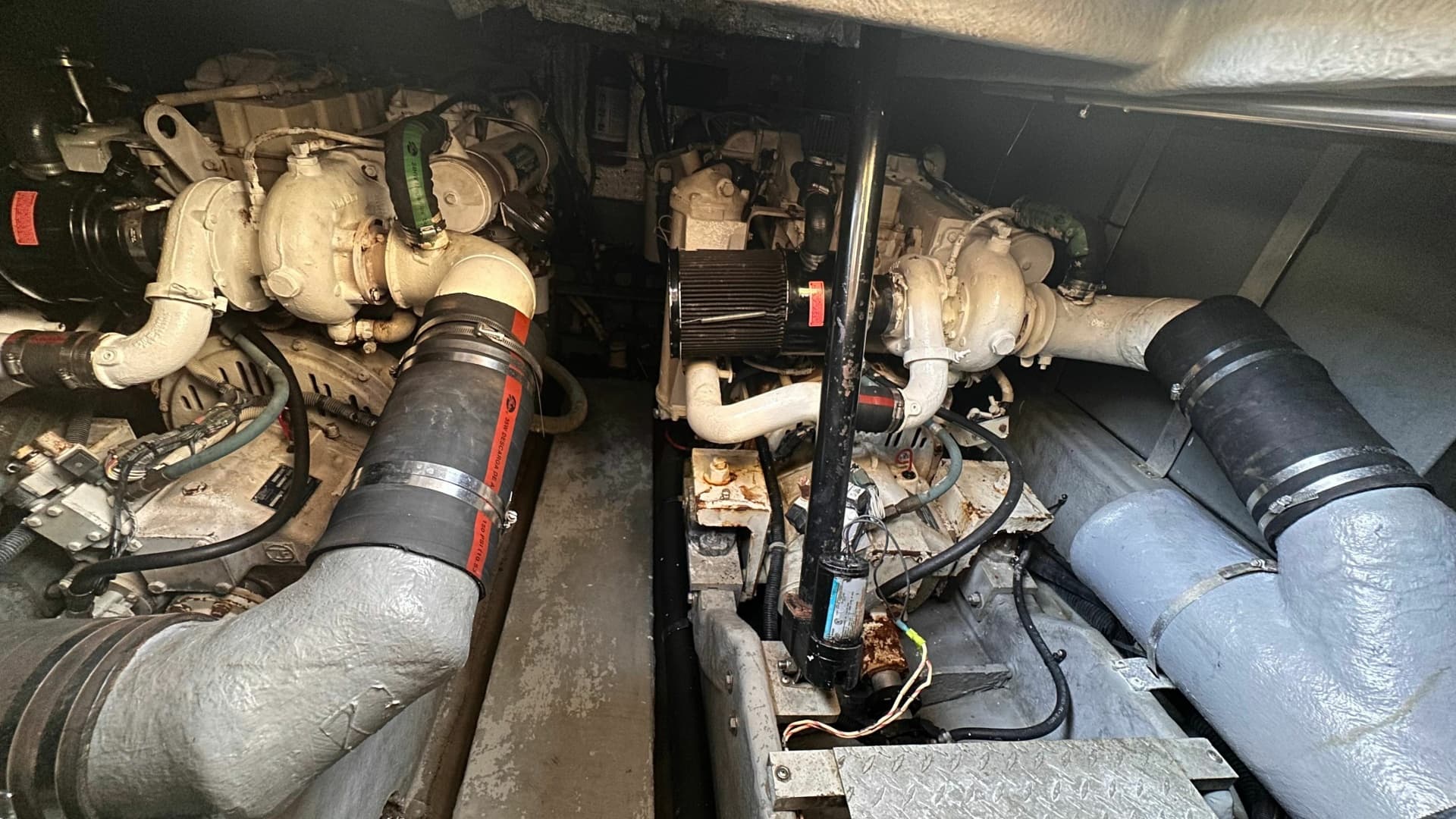 2002 Sea Ray 410 Express Cruiser