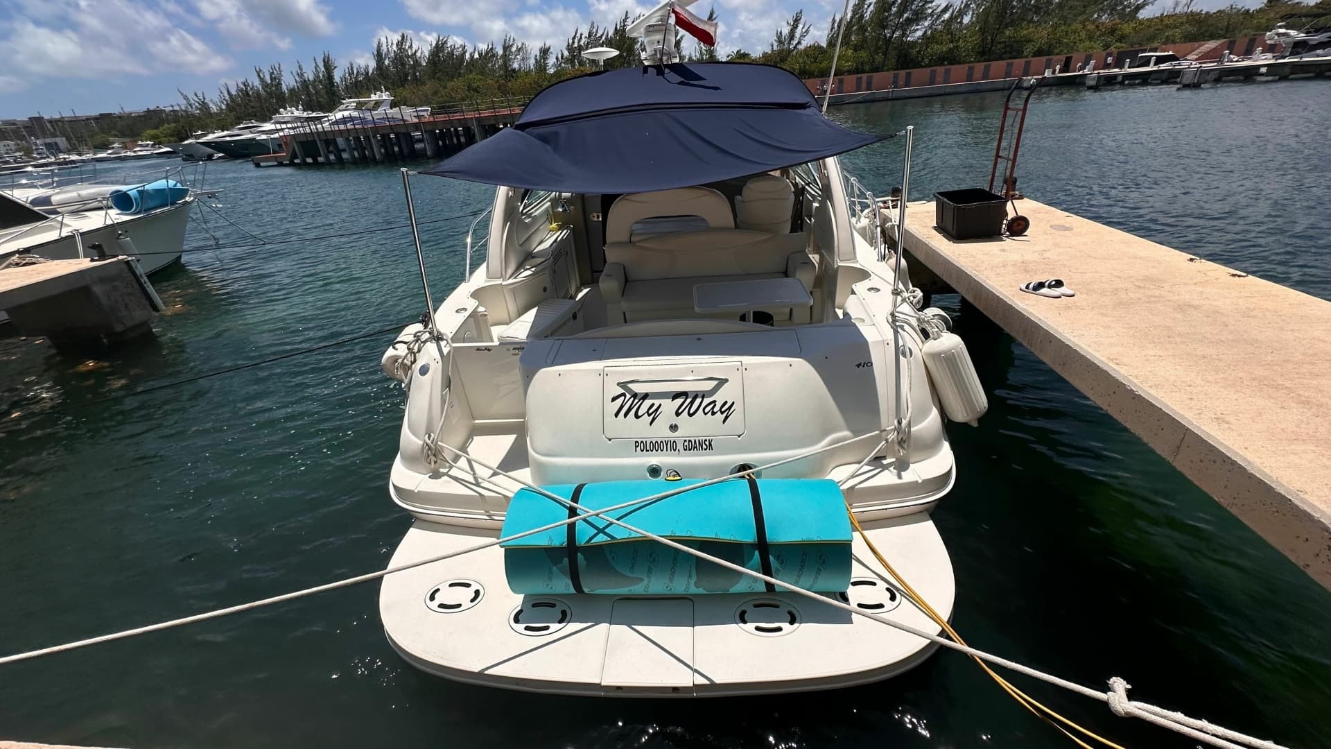 2002 Sea Ray 410 Express Cruiser