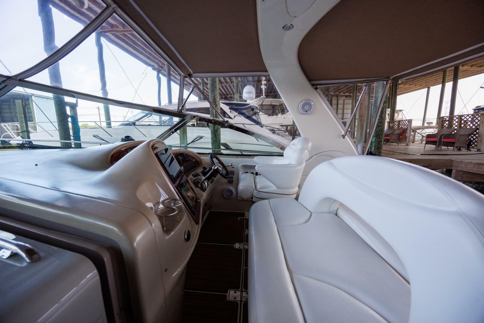 2002 Sea Ray 410 Express Cruiser