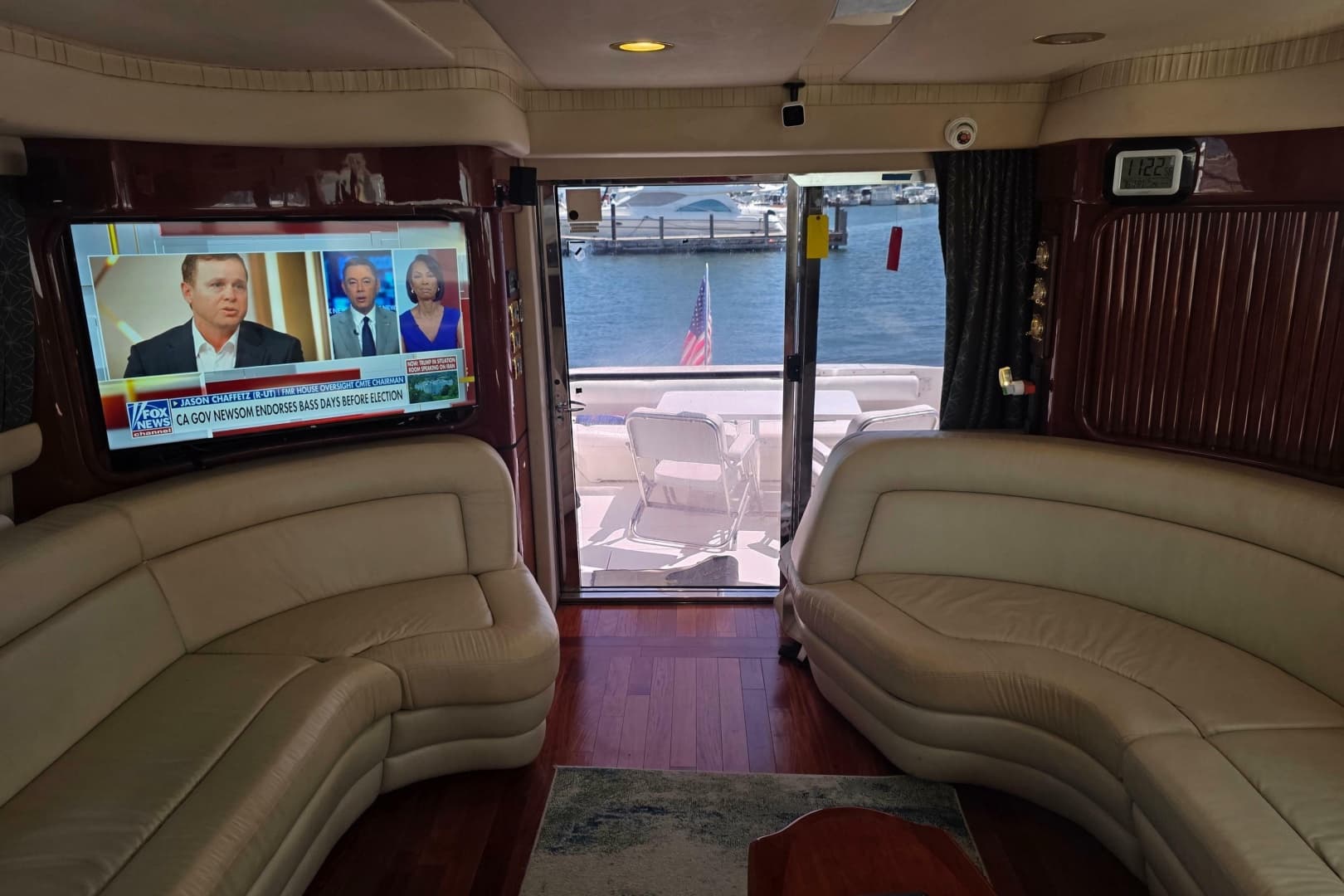 2002 Sea Ray 560 Sedan Bridge