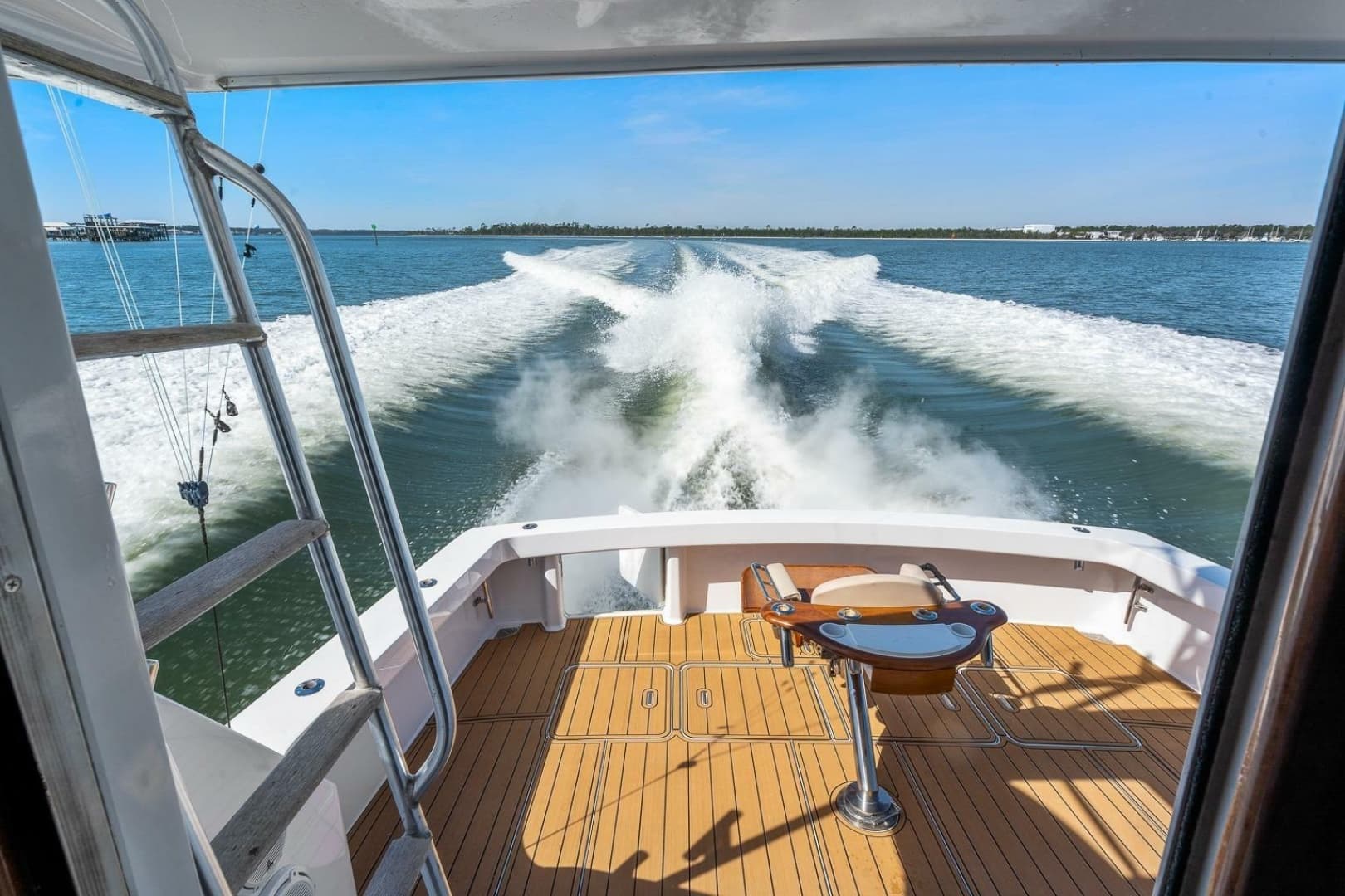 2002 Viking 61 Convertible