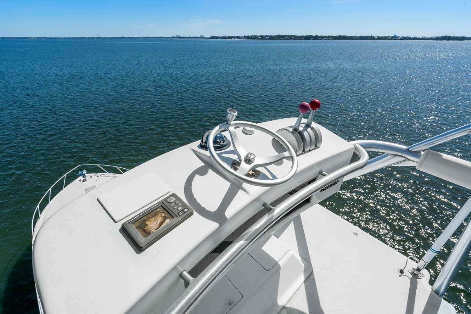 2002 Viking 61 Convertible