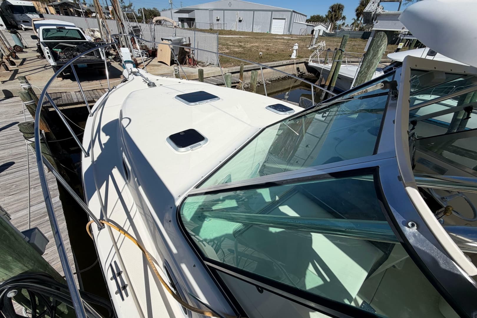 2001 Pursuit 3000 Express