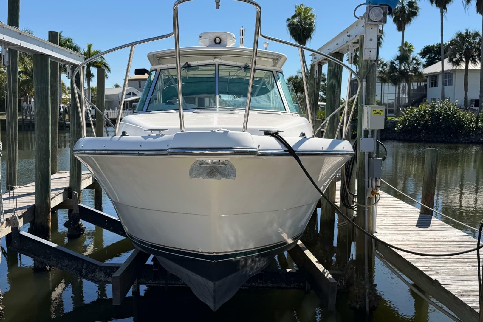 2001 Pursuit 3000 Express