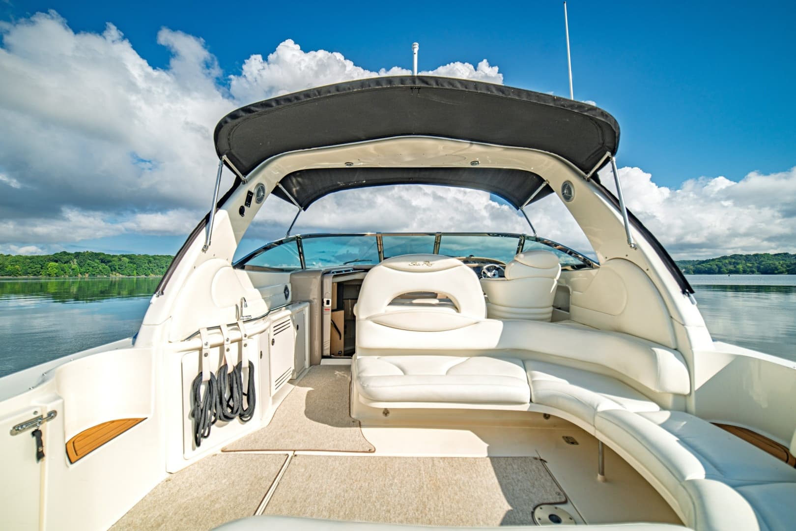 2001 Sea Ray 380 Sundancer
