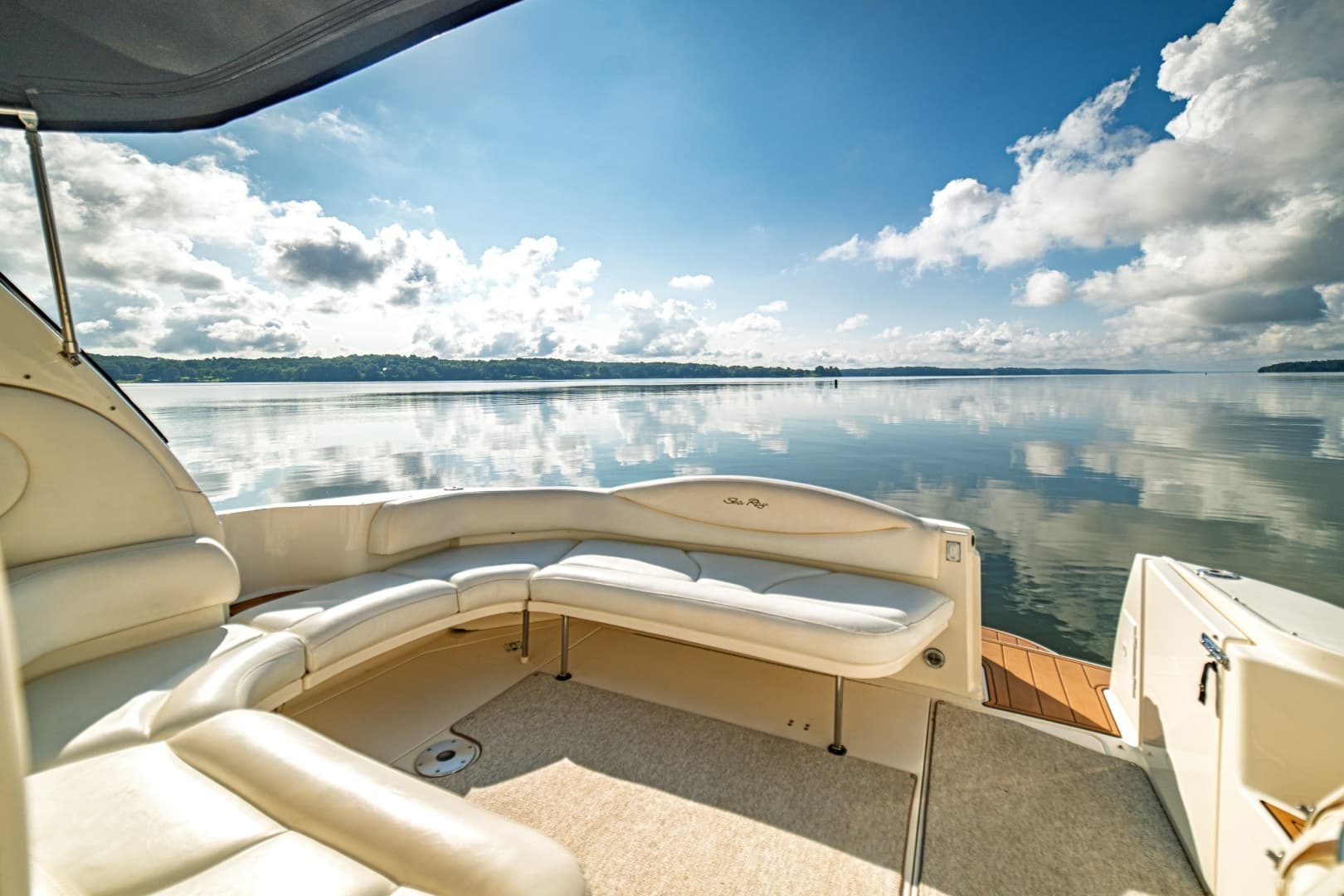 2001 Sea Ray 380 Sundancer