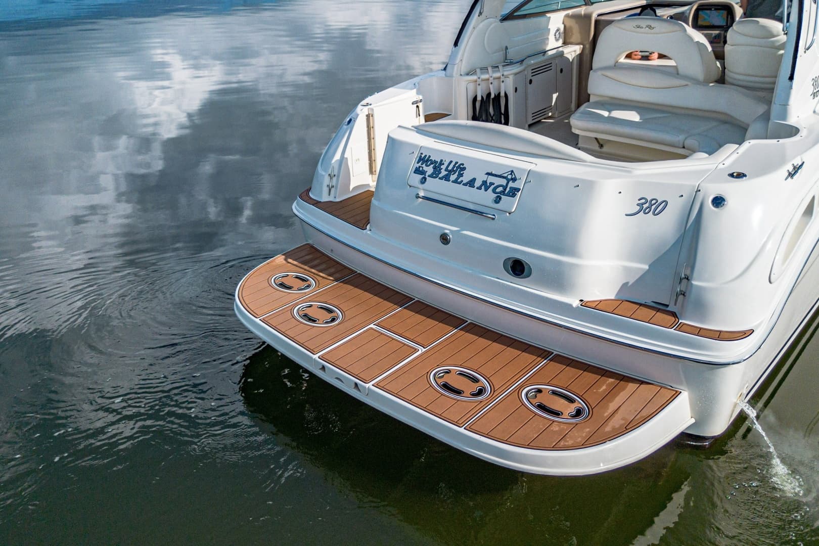 2001 Sea Ray 380 Sundancer