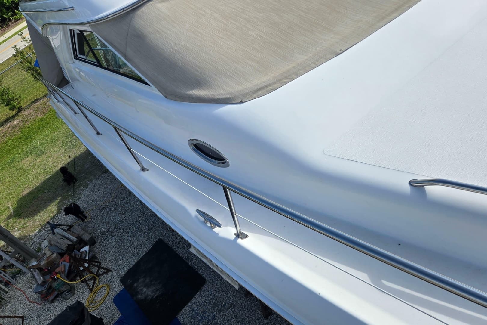 2001 Sea Ray 400 Sedan Bridge