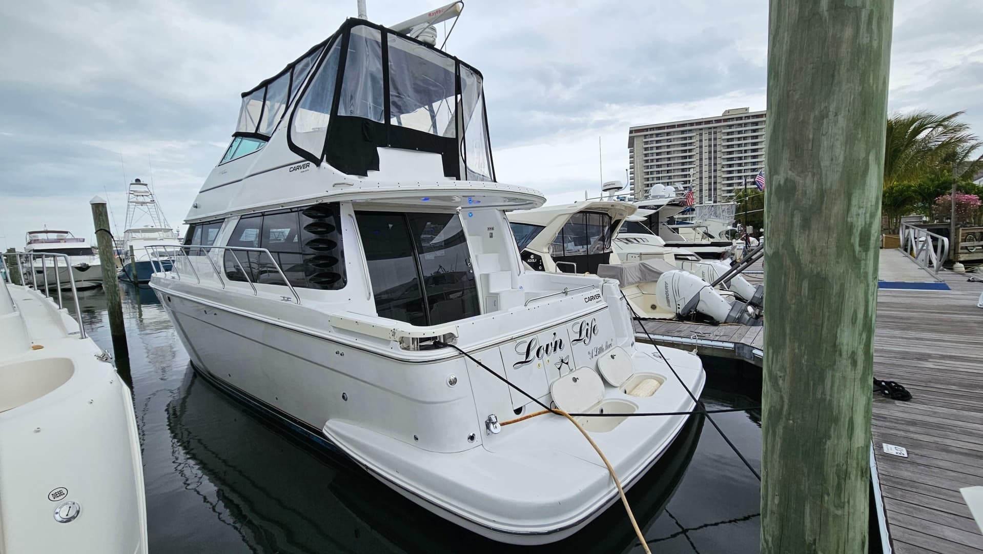 2000 Carver 450 Voyager Pilothouse
