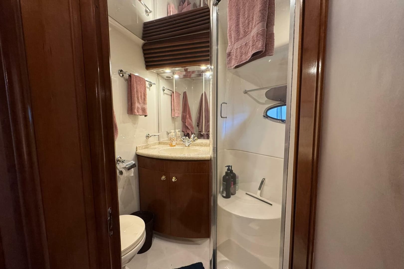 1999 Carver 450 Voyager Pilothouse