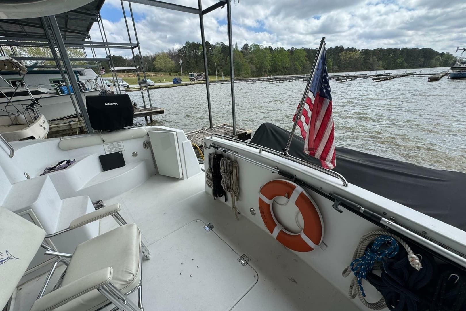 1999 Carver 450 Voyager Pilothouse