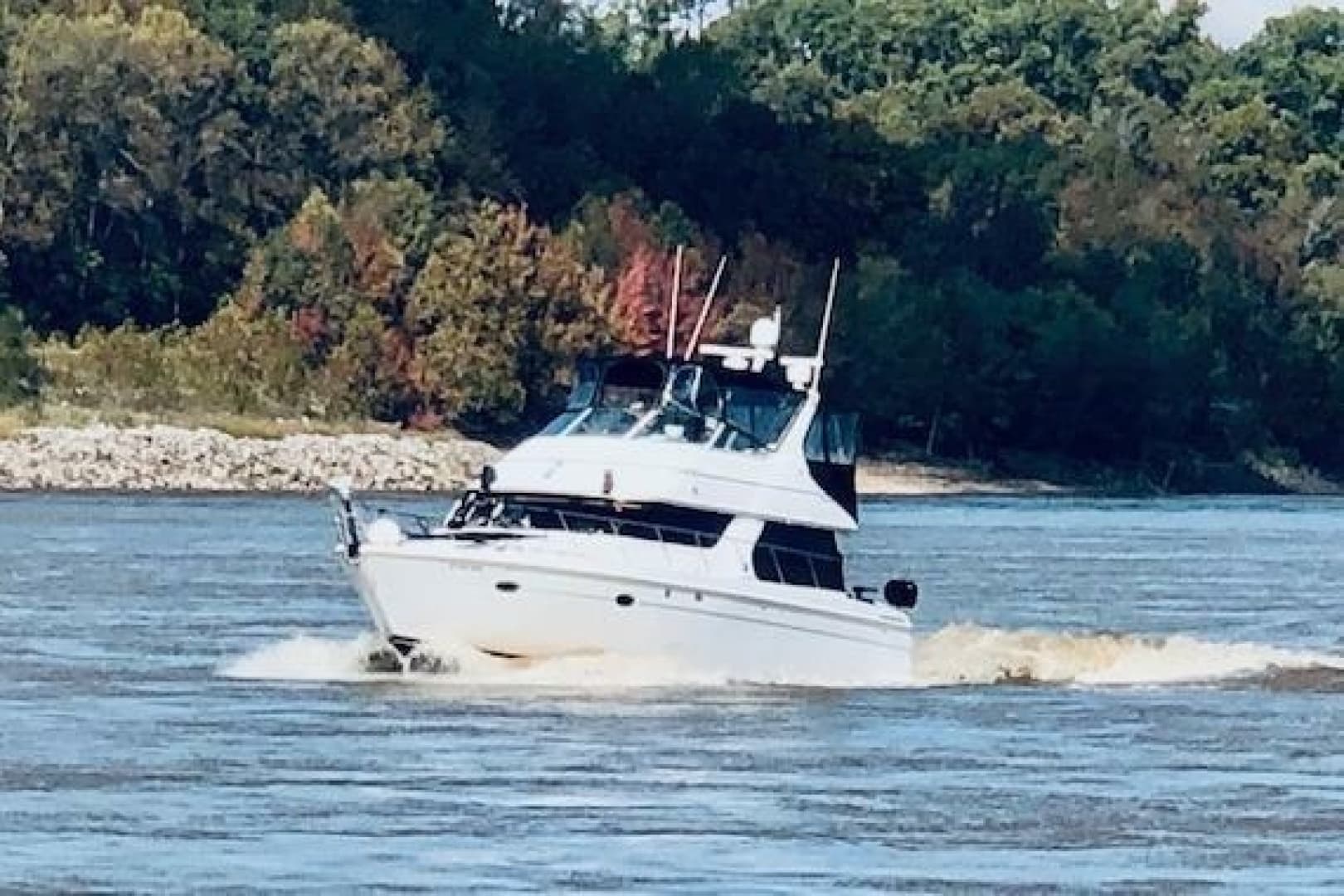 1999 Carver 450 Voyager Pilothouse