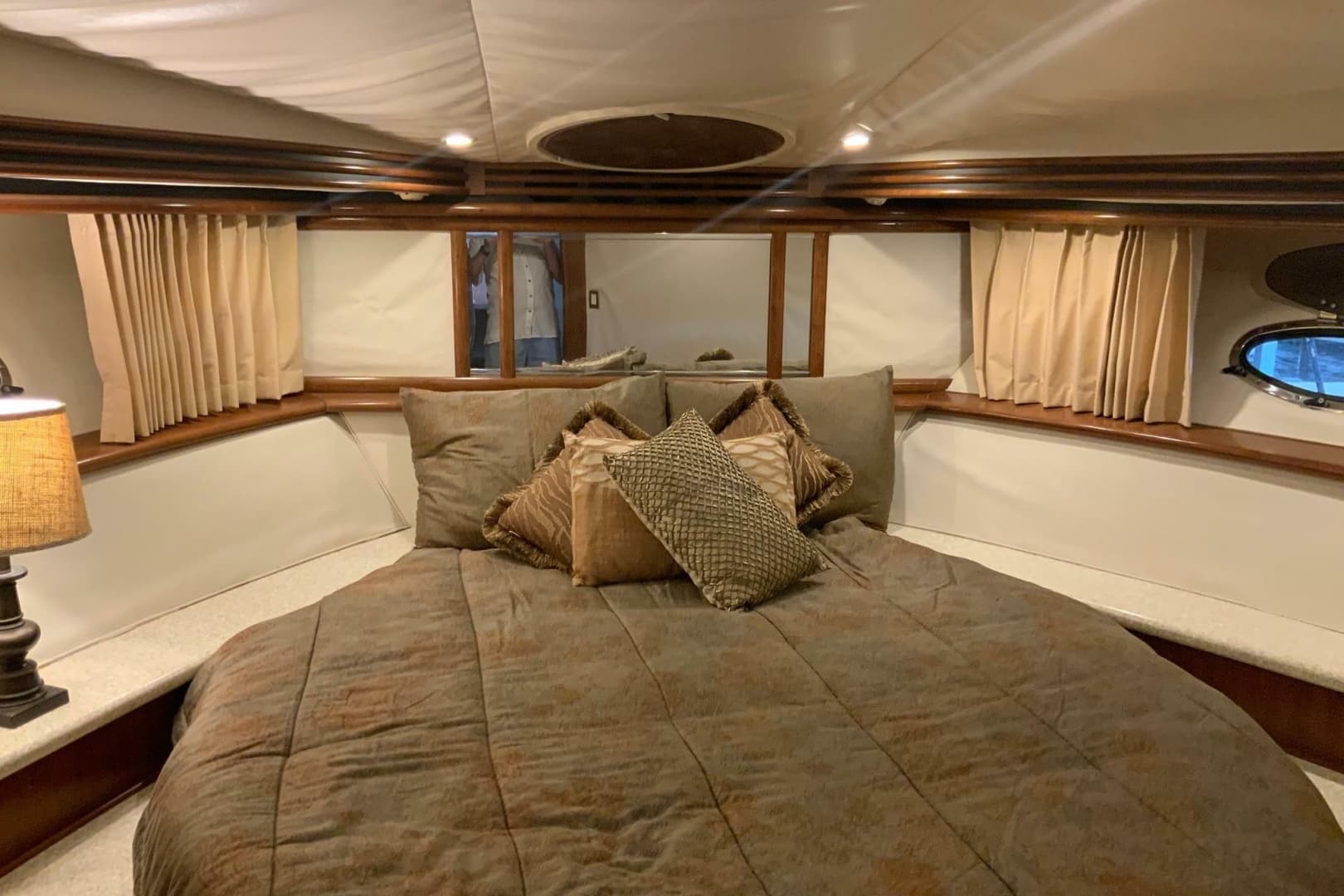 1999 Carver 450 Voyager Pilothouse