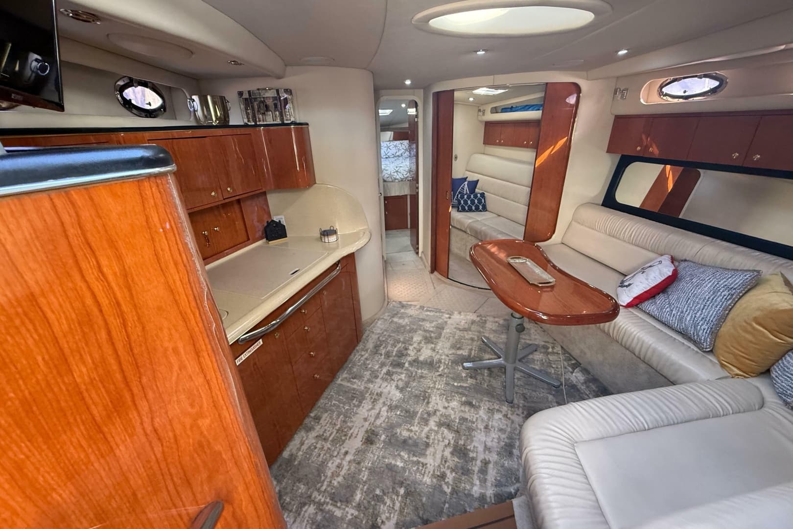 1999 Sea Ray 410 Express Cruiser