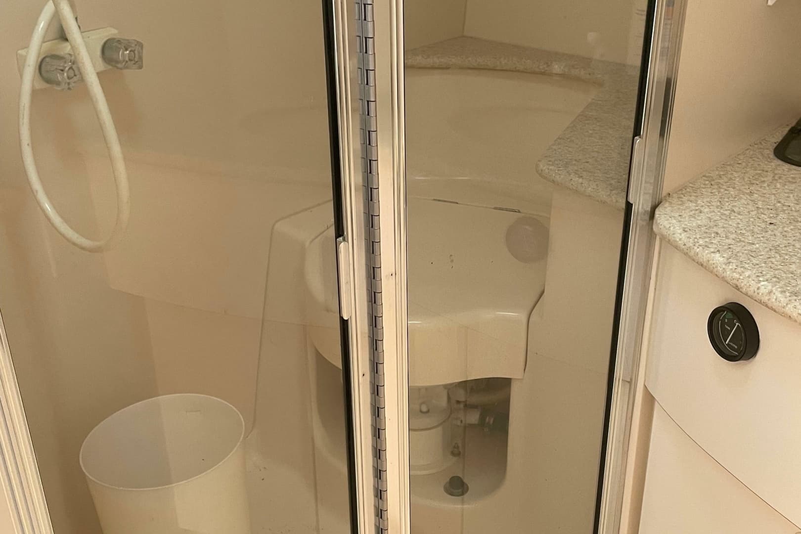 1999 Silverton 360 Express