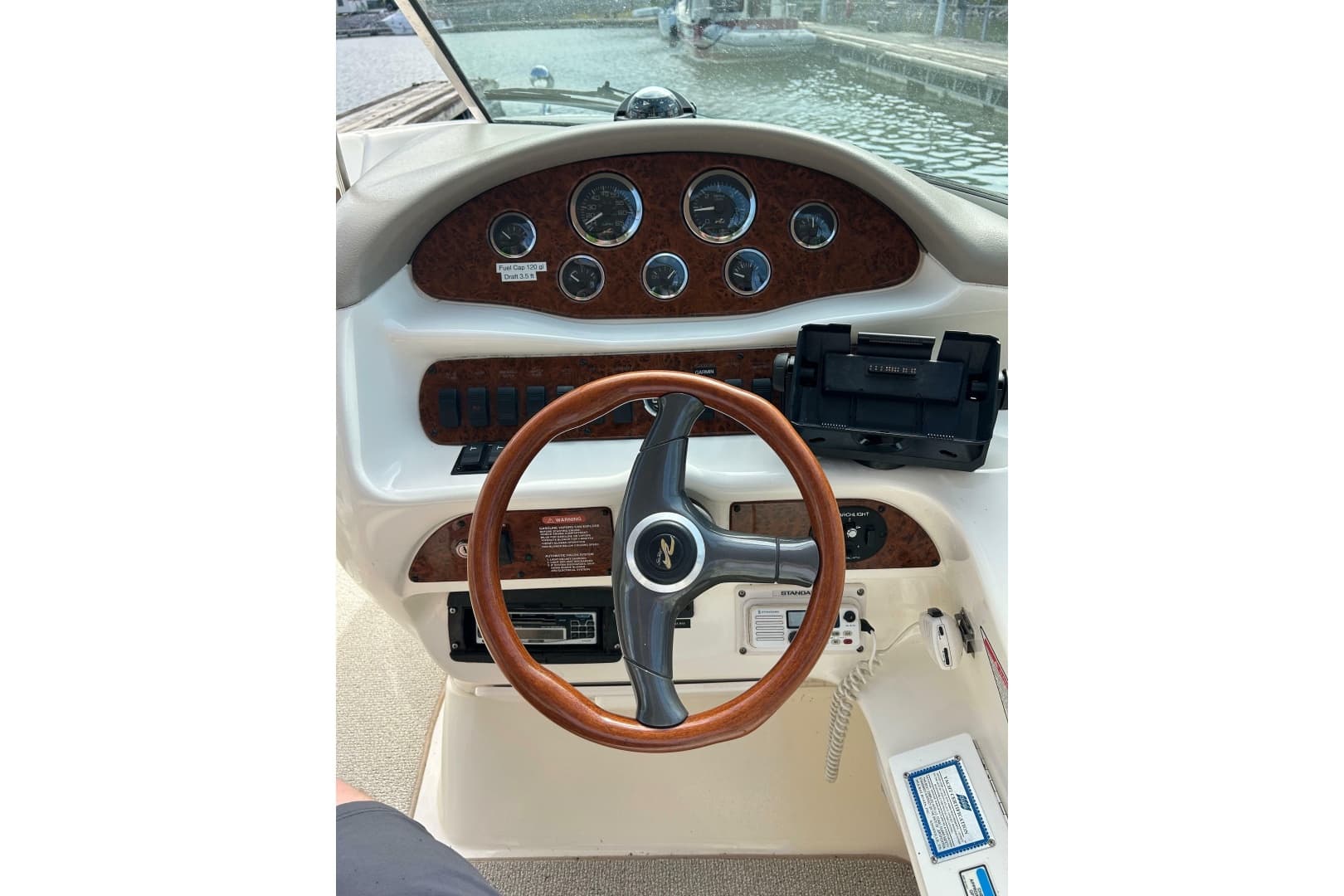 1998 Sea Ray 280 Bow Rider