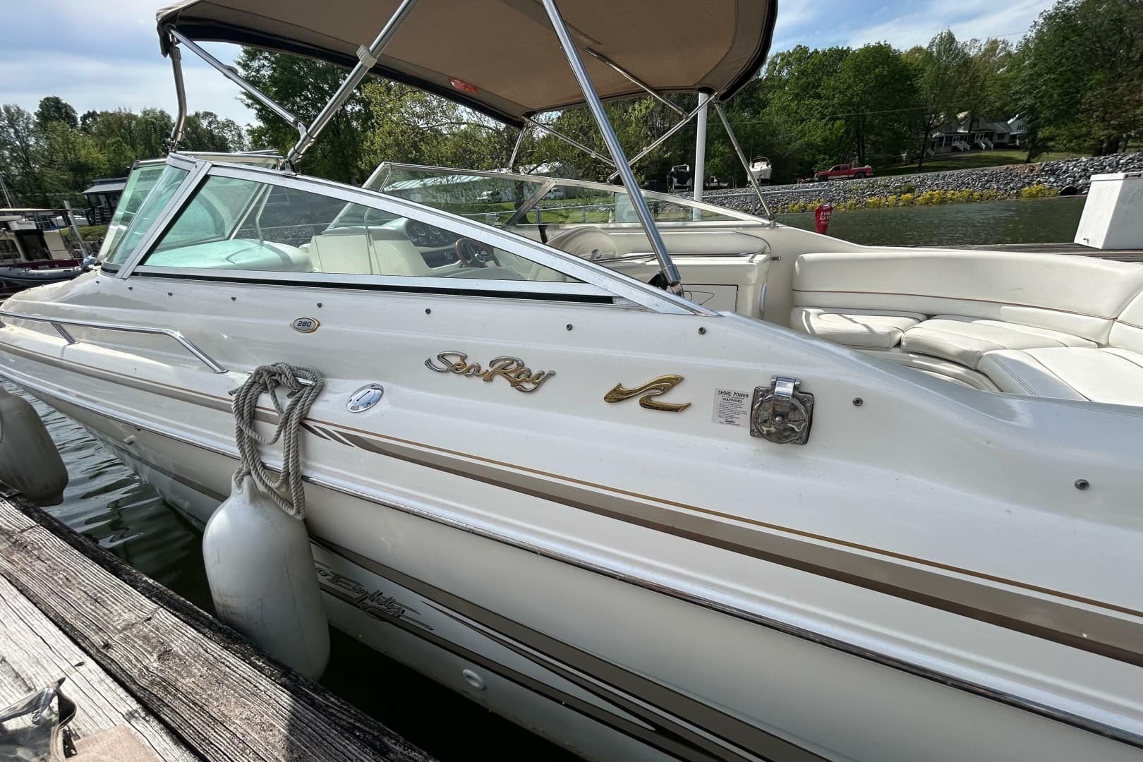 1998 Sea Ray 280 Bow Rider