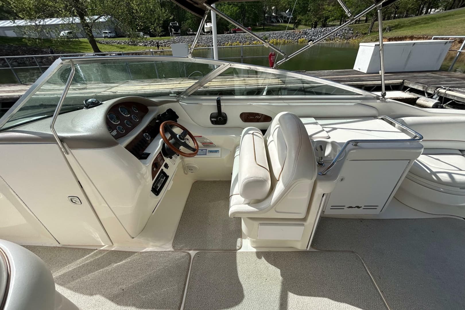 1998 Sea Ray 280 Bow Rider