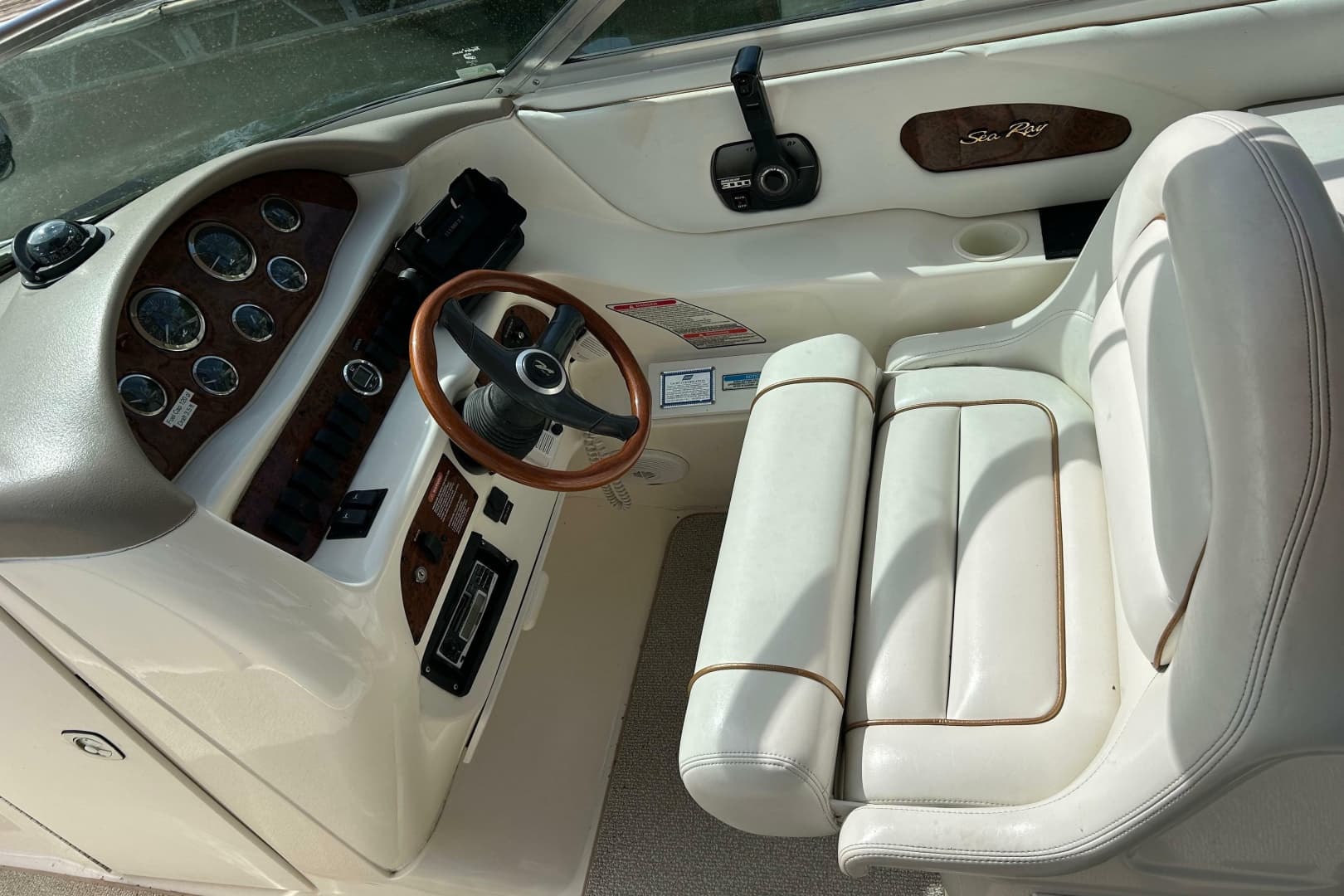 1998 Sea Ray 280 Bow Rider