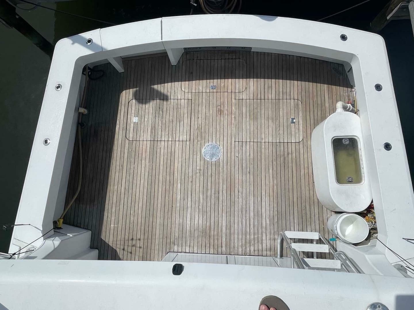 1998 Viking 50 Convertible