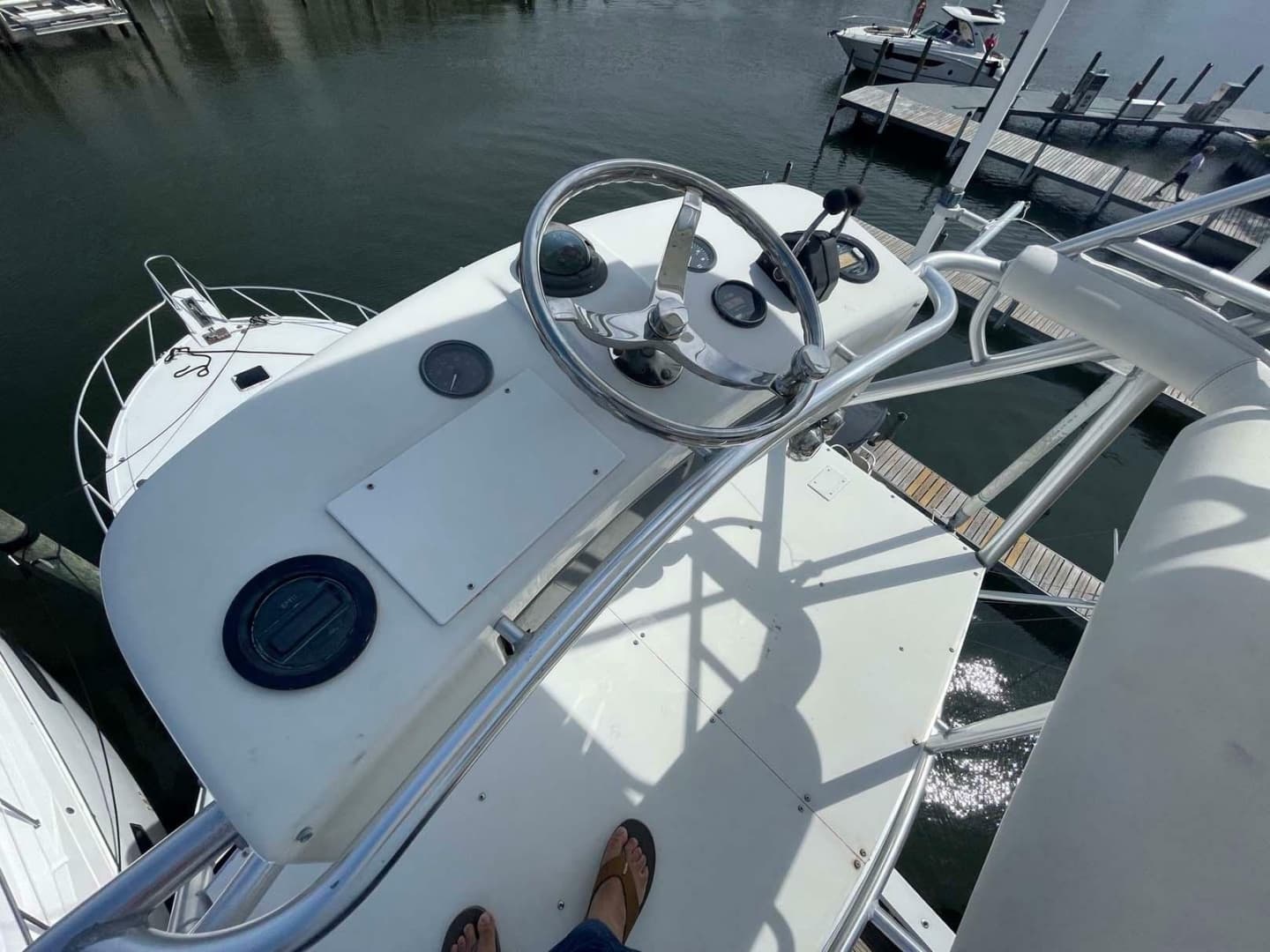 1998 Viking 50 Convertible