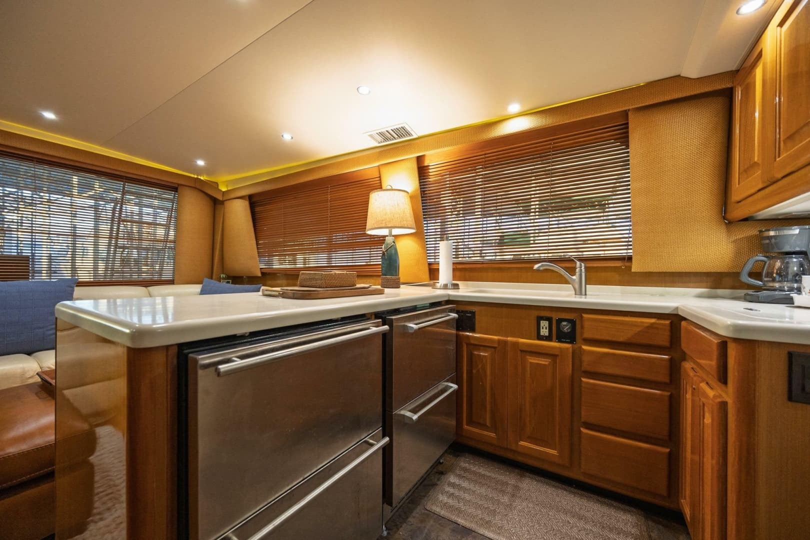 1998 Viking 50 Convertible