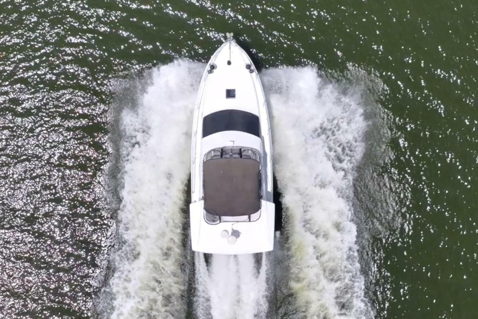 1997 Sea Ray 370 Aft Cabin