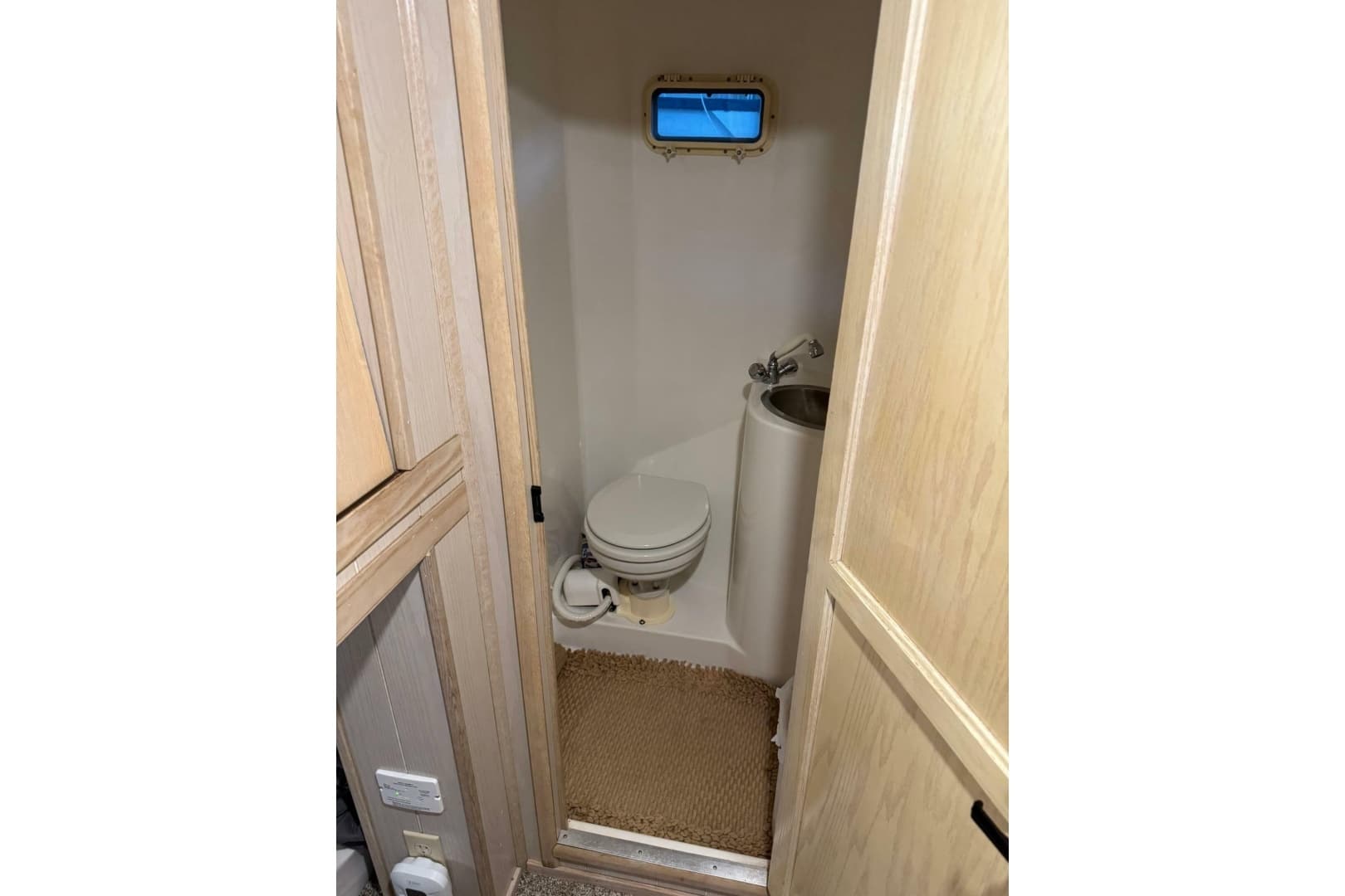 1996 Gibson 50 Cabin Yacht