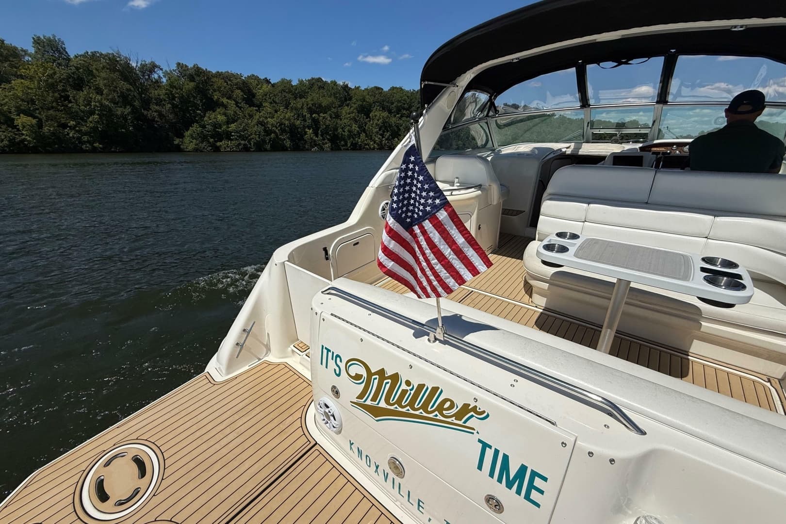 1995 Sea Ray Sundancer 330