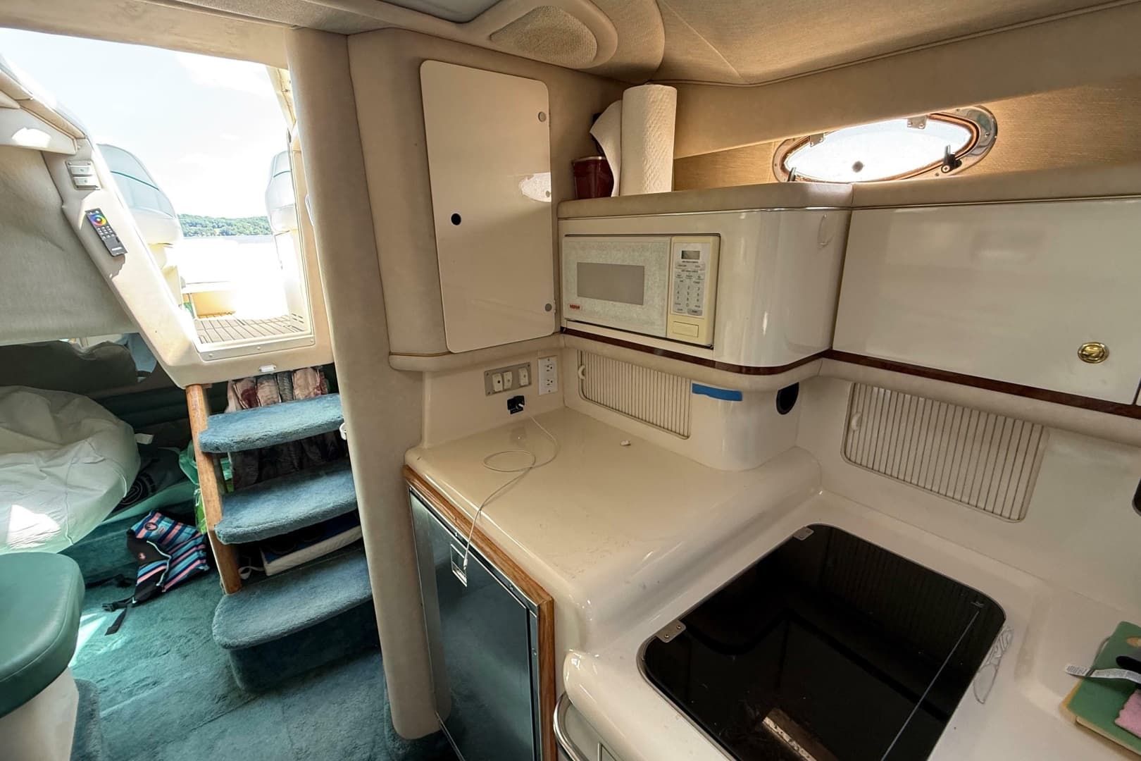 1995 Sea Ray Sundancer 330