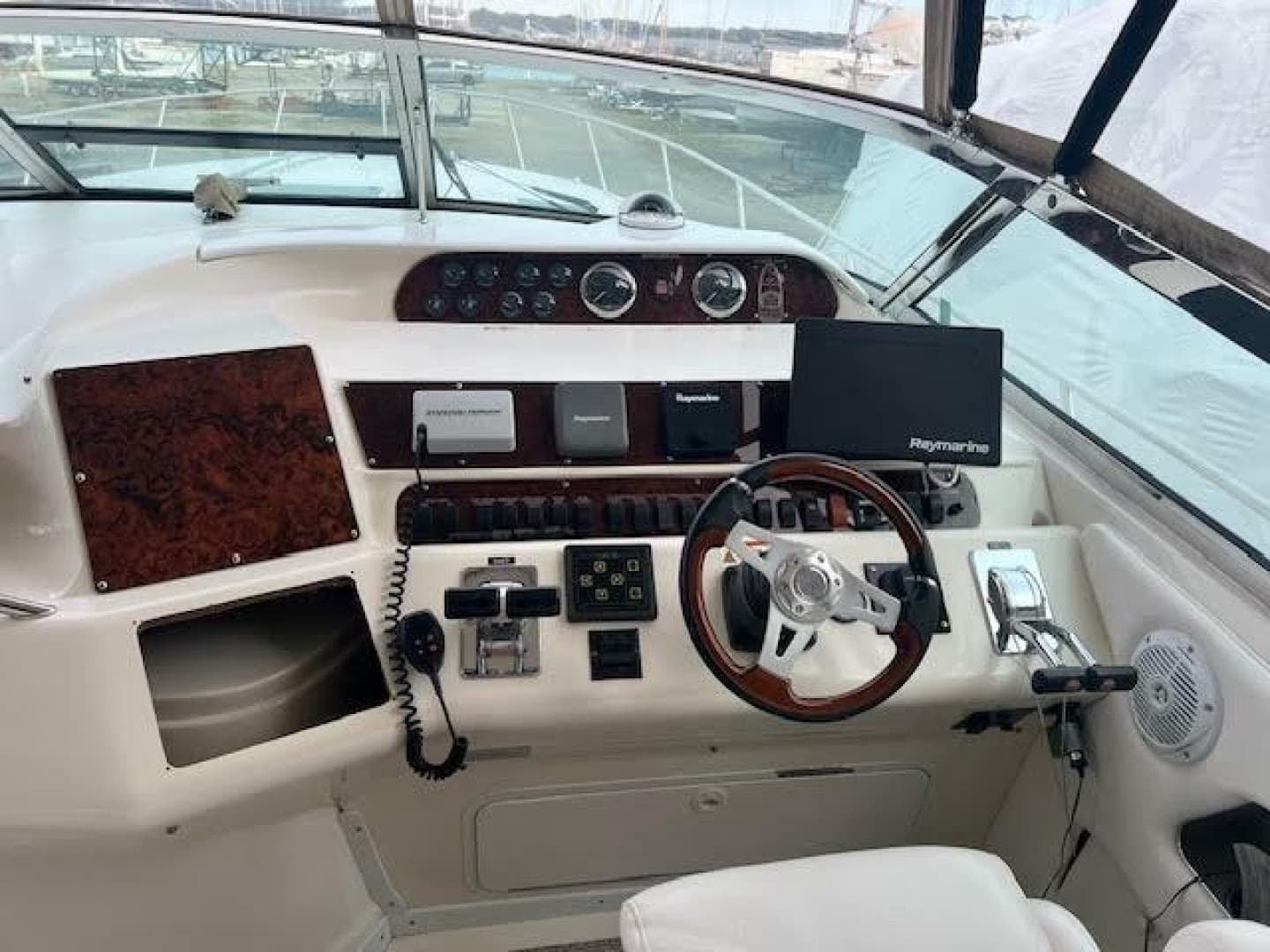 1995 Sea Ray 450 Sundancer