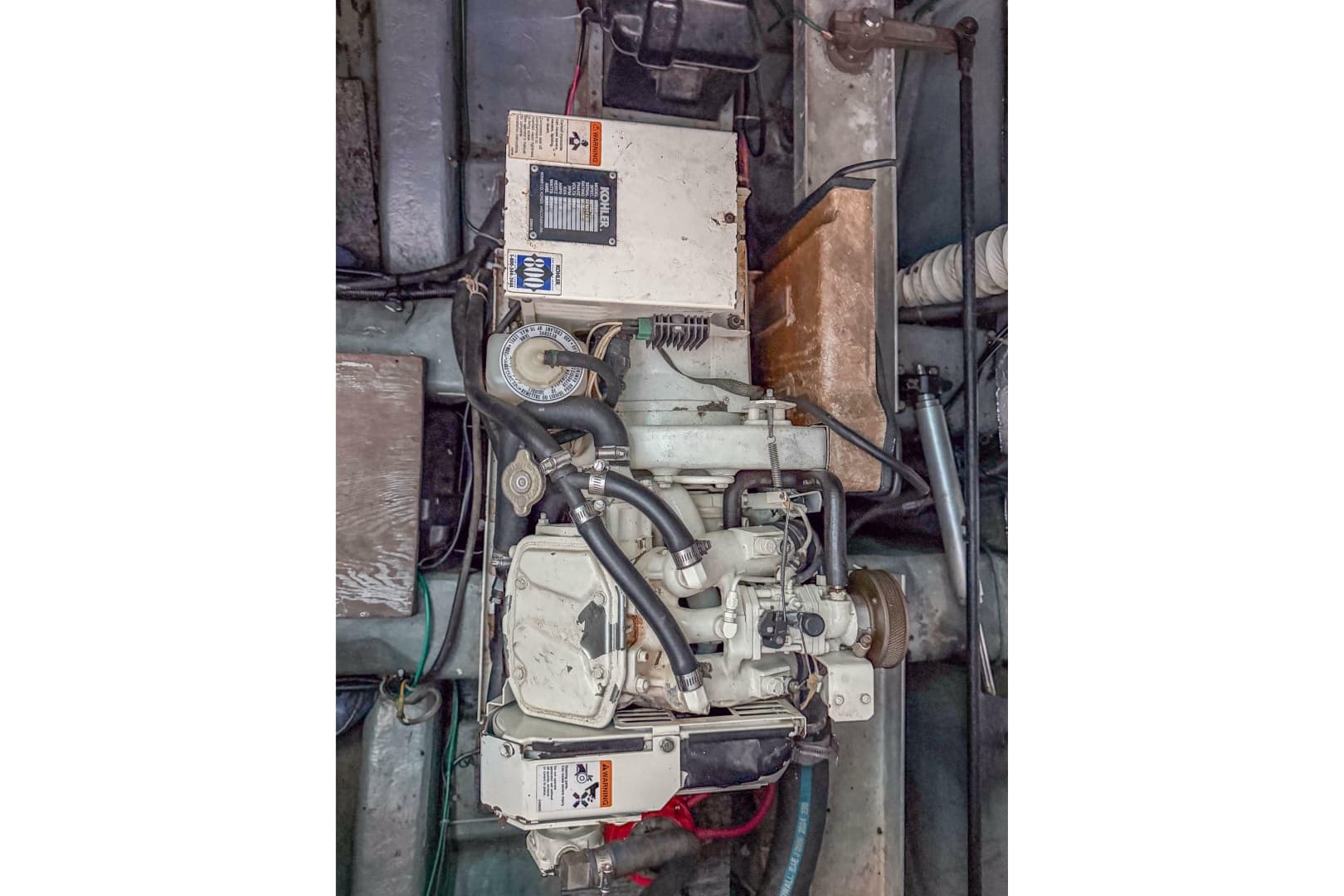 1994 Carver 380 Santego