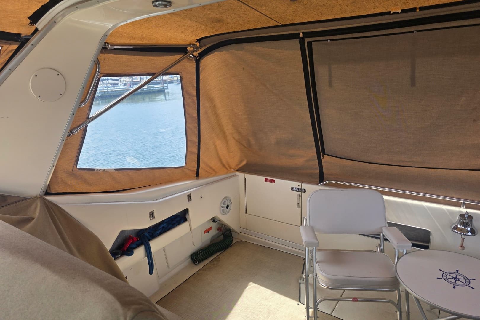 1994 Sea Ray 370 Express Cruiser