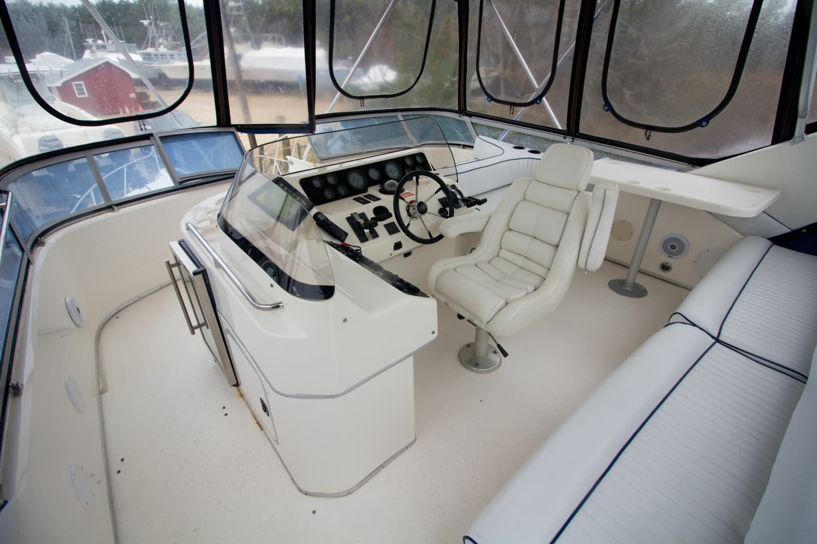 1993 Sea Ray 440 Express Bridge