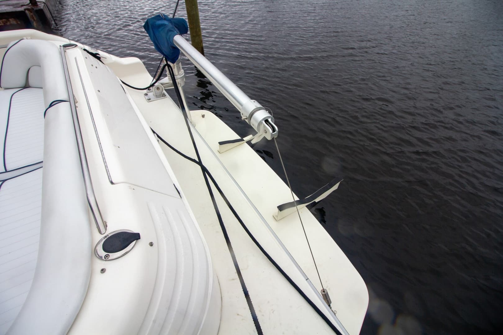 1993 Sea Ray 440 Express Bridge