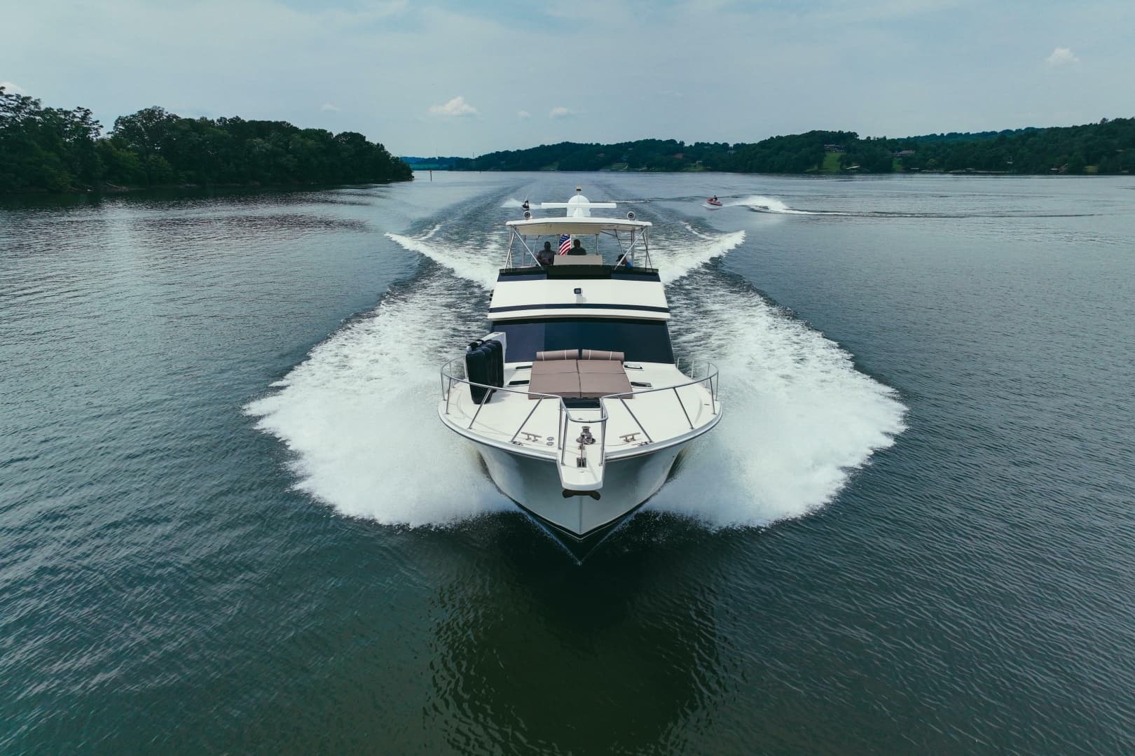 1990 Viking 53 Convertible