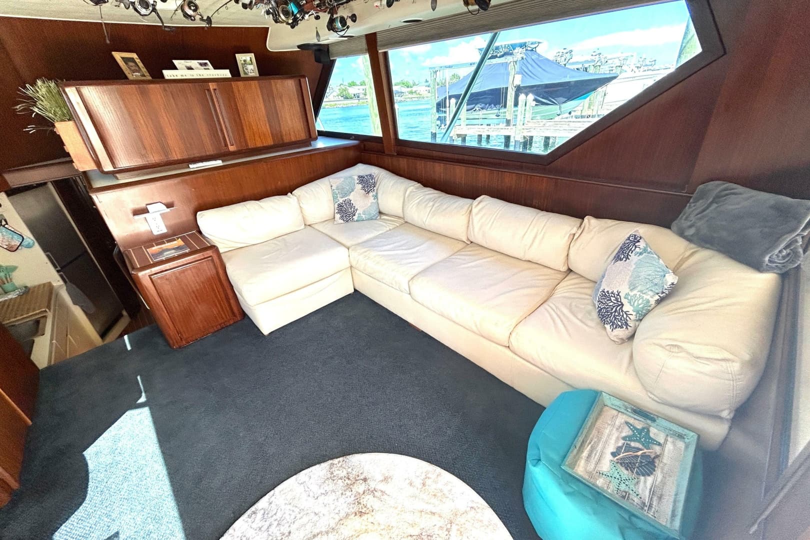 1989 Hatteras 45 Convertible