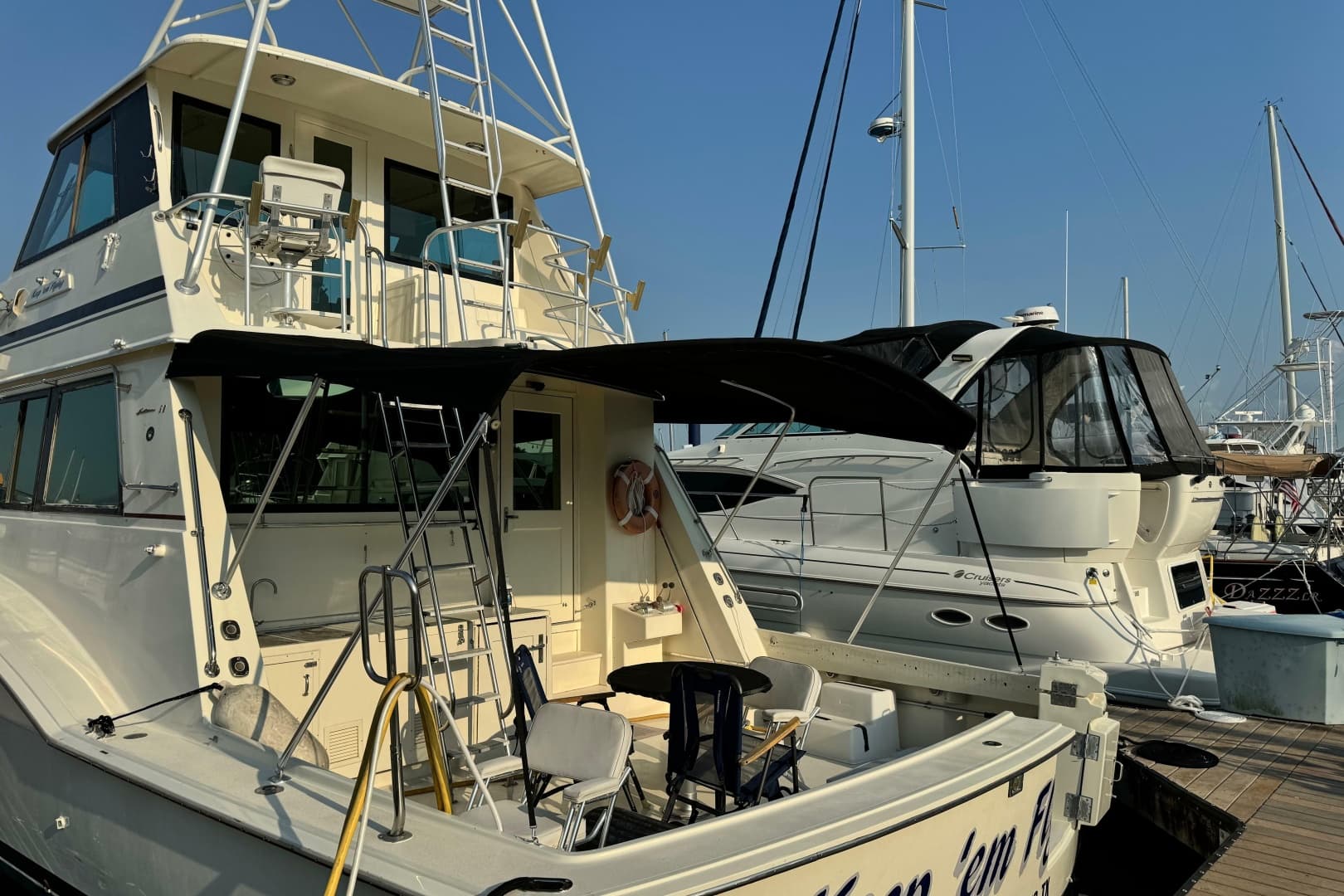 1985 Hatteras 60 Convertible