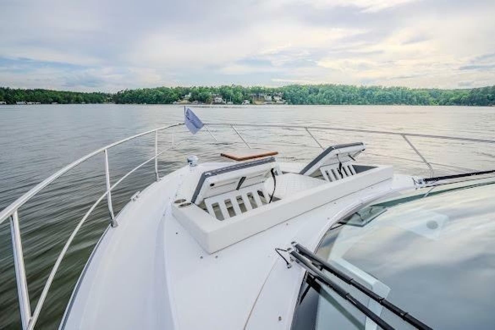 2023 Cruisers Yachts 42 Cantius